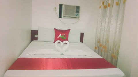 axis pension hotel room single